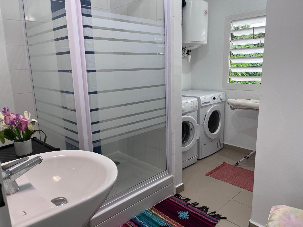 Chambre Chez L'Habitant A 5Mn De L'Aeroport レザビーム エクステリア 写真